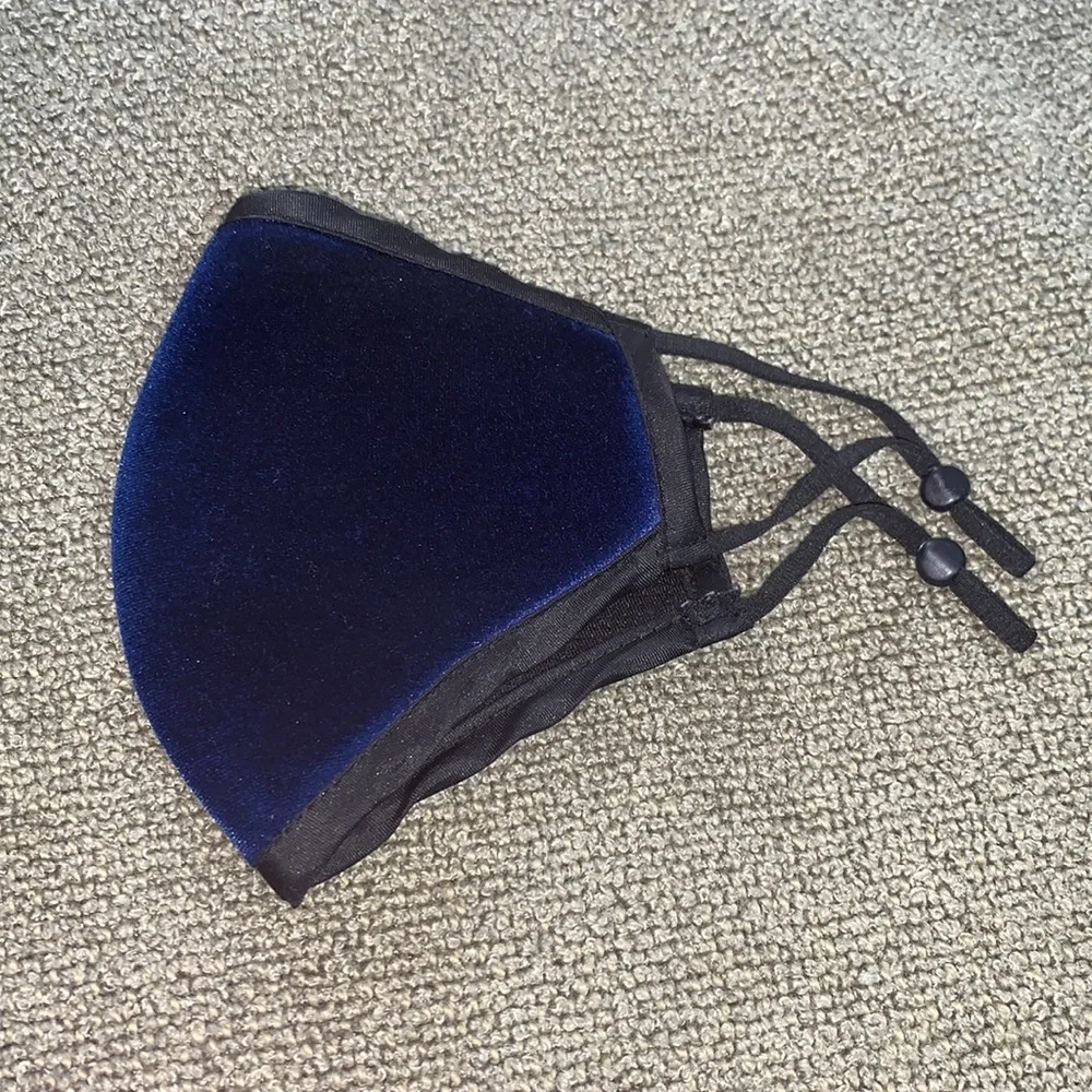 N/A luxurious blue